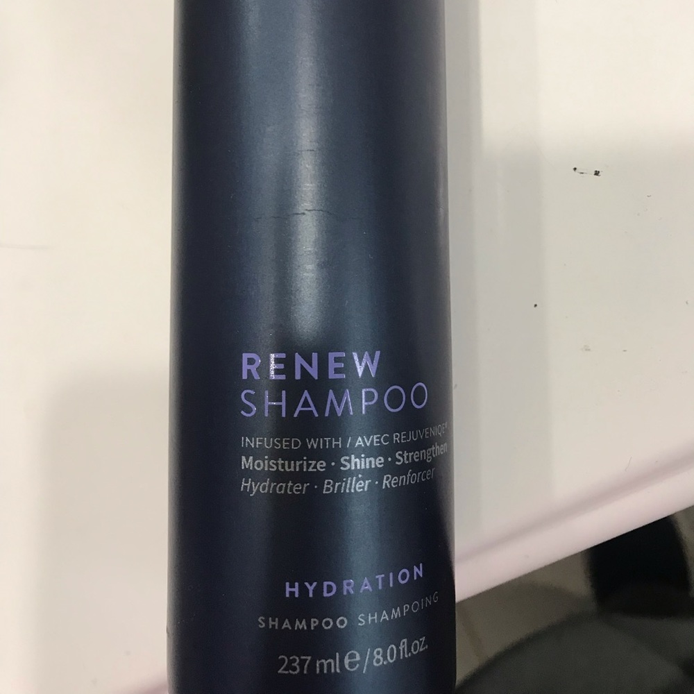 Monat Renew  shampoo